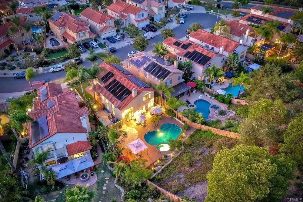 11647 Tree Hollow Lane San Diego, CA 92128