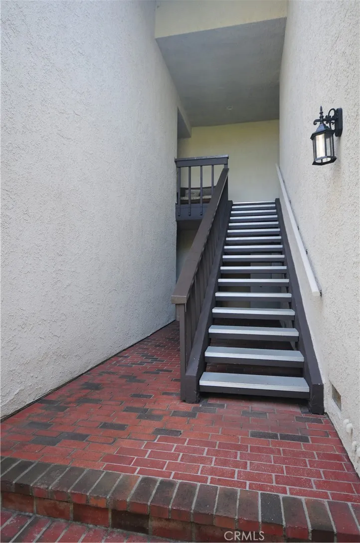 2209 W 25th #12 San Pedro, CA 90732