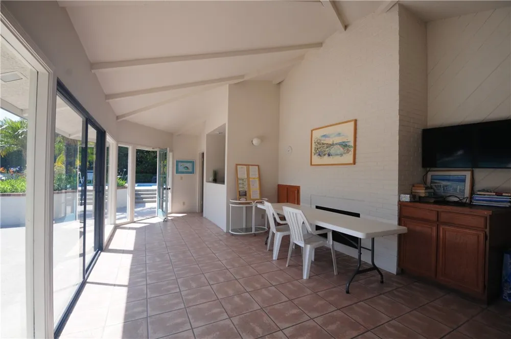 2209 W 25th #12 San Pedro, CA 90732
