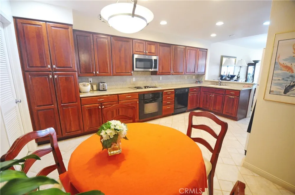 2209 W 25th #12 San Pedro, CA 90732