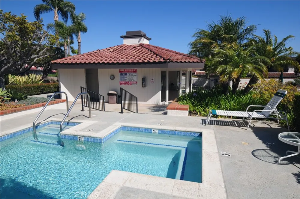 2209 W 25th #12 San Pedro, CA 90732