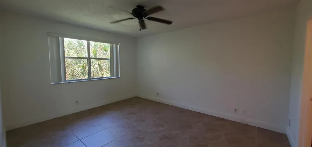8721 WILES ROAD #302 Coral Springs, FL 33067