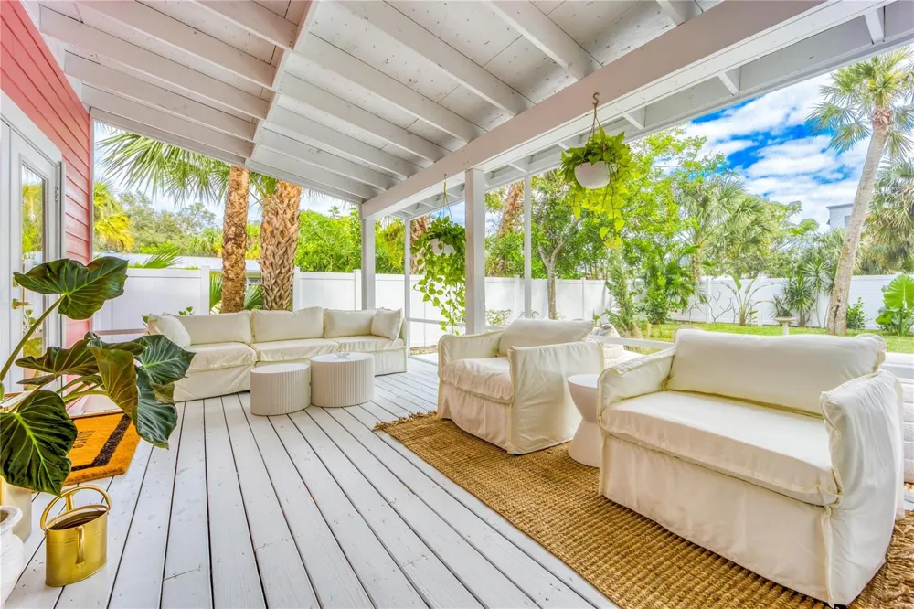 645 SW CLEVELAND AVENUE Stuart, FL 34994