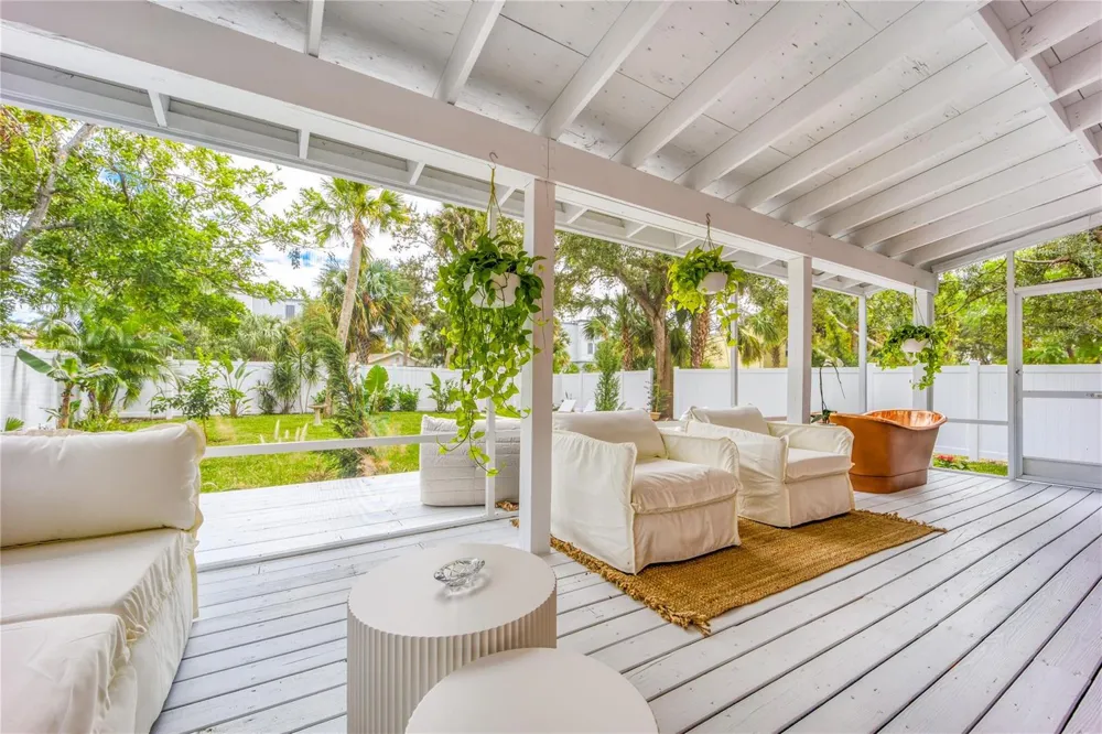 645 SW CLEVELAND AVENUE Stuart, FL 34994
