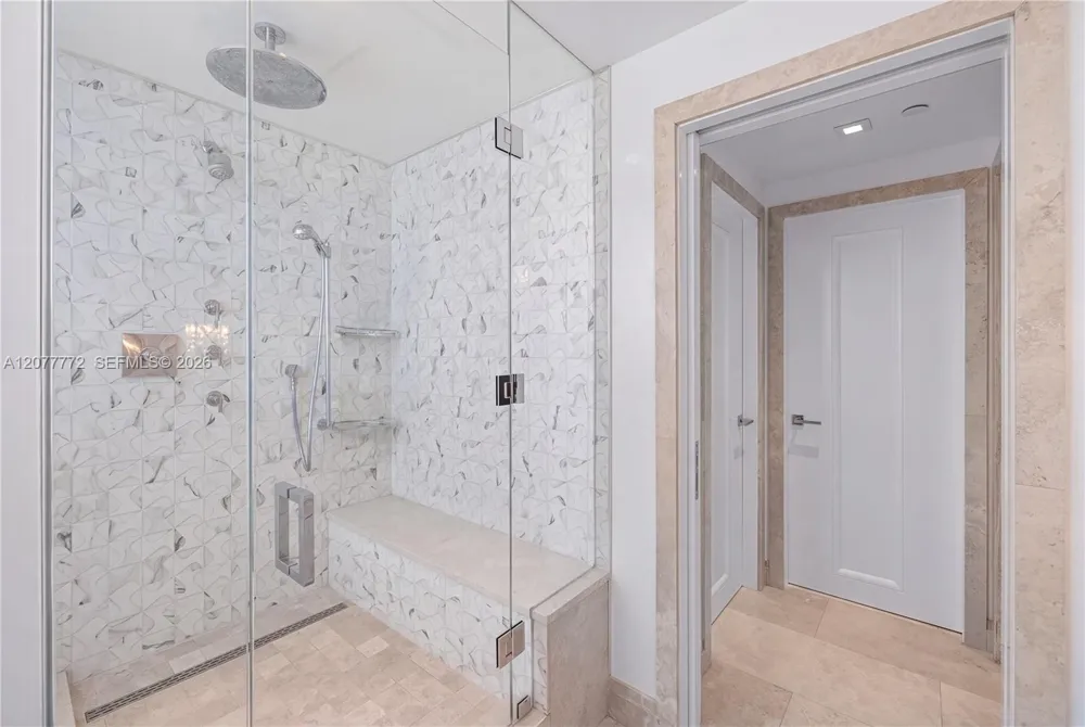 1445 16th St #902 Miami Beach, FL 33139
