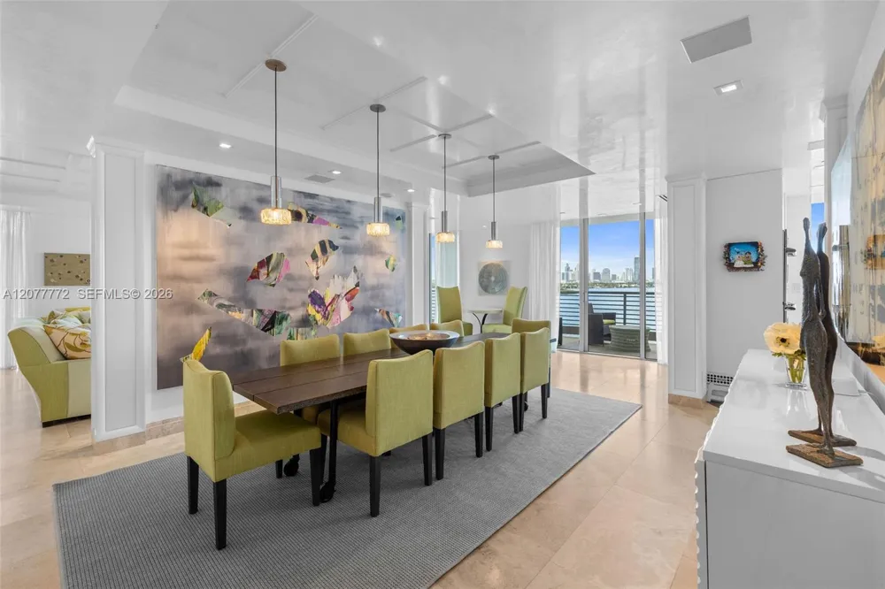 1445 16th St #902 Miami Beach, FL 33139