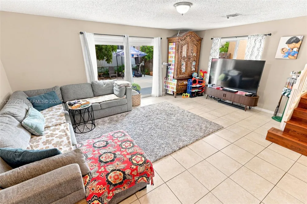 5506 NW 22nd St Lauderhill, FL 33313