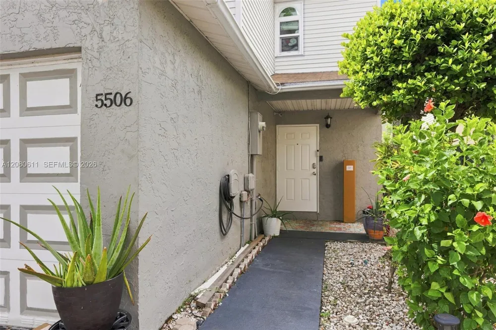5506 NW 22nd St Lauderhill, FL 33313