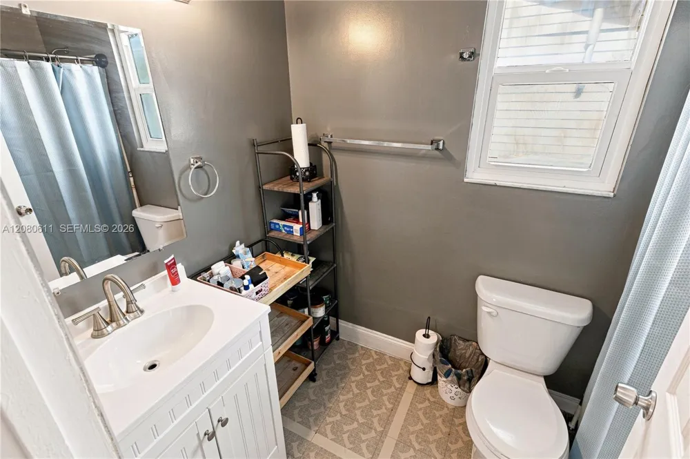 5506 NW 22nd St Lauderhill, FL 33313