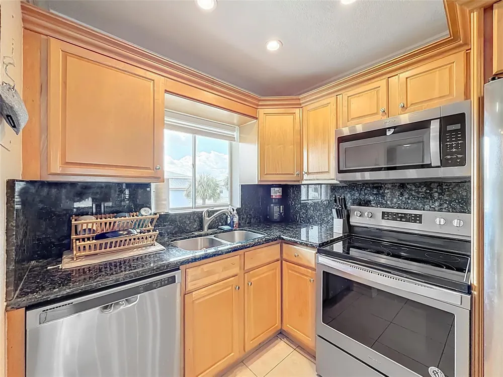 1198 HILLSBORO MILE #334 Hillsboro Beach, FL 33062