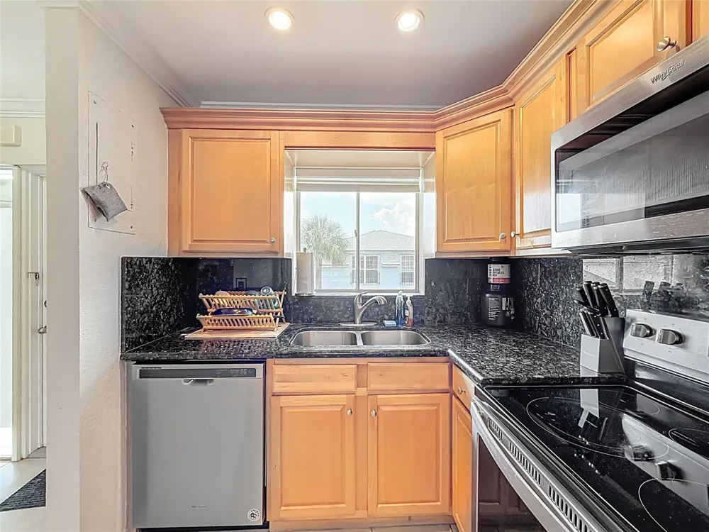 1198 HILLSBORO MILE #334 Hillsboro Beach, FL 33062