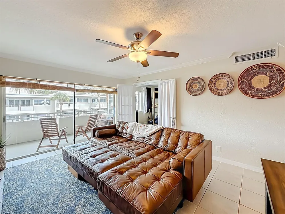 1198 HILLSBORO MILE #334 Hillsboro Beach, FL 33062