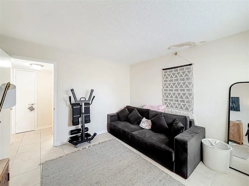 1198 HILLSBORO MILE #334 Hillsboro Beach, FL 33062