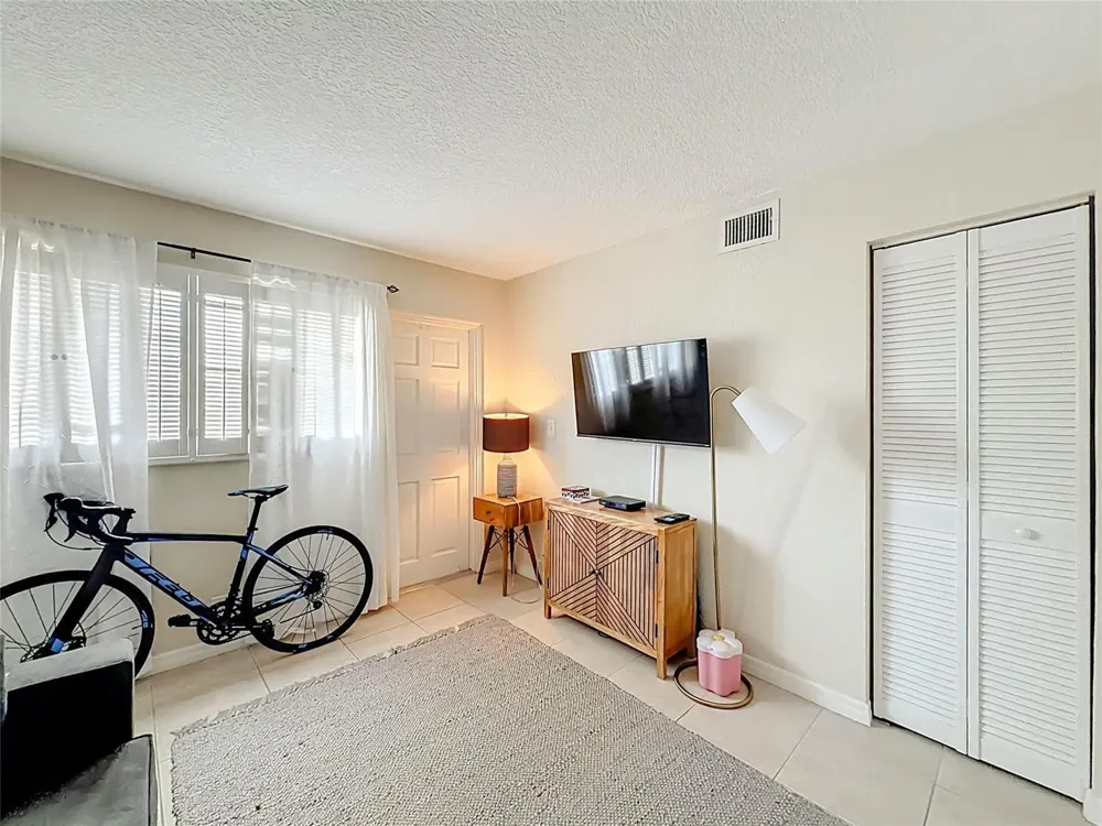 1198 HILLSBORO MILE #334 Hillsboro Beach, FL 33062