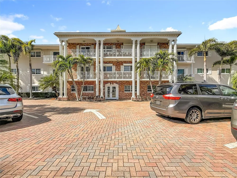 1198 HILLSBORO MILE #334 Hillsboro Beach, FL 33062