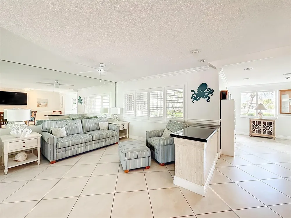 1198 HILLSBORO MILE #334 Hillsboro Beach, FL 33062
