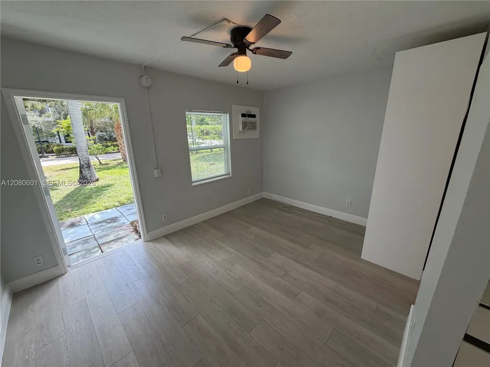 2803 NE 6th Ln #2803 Wilton Manors, FL 33334