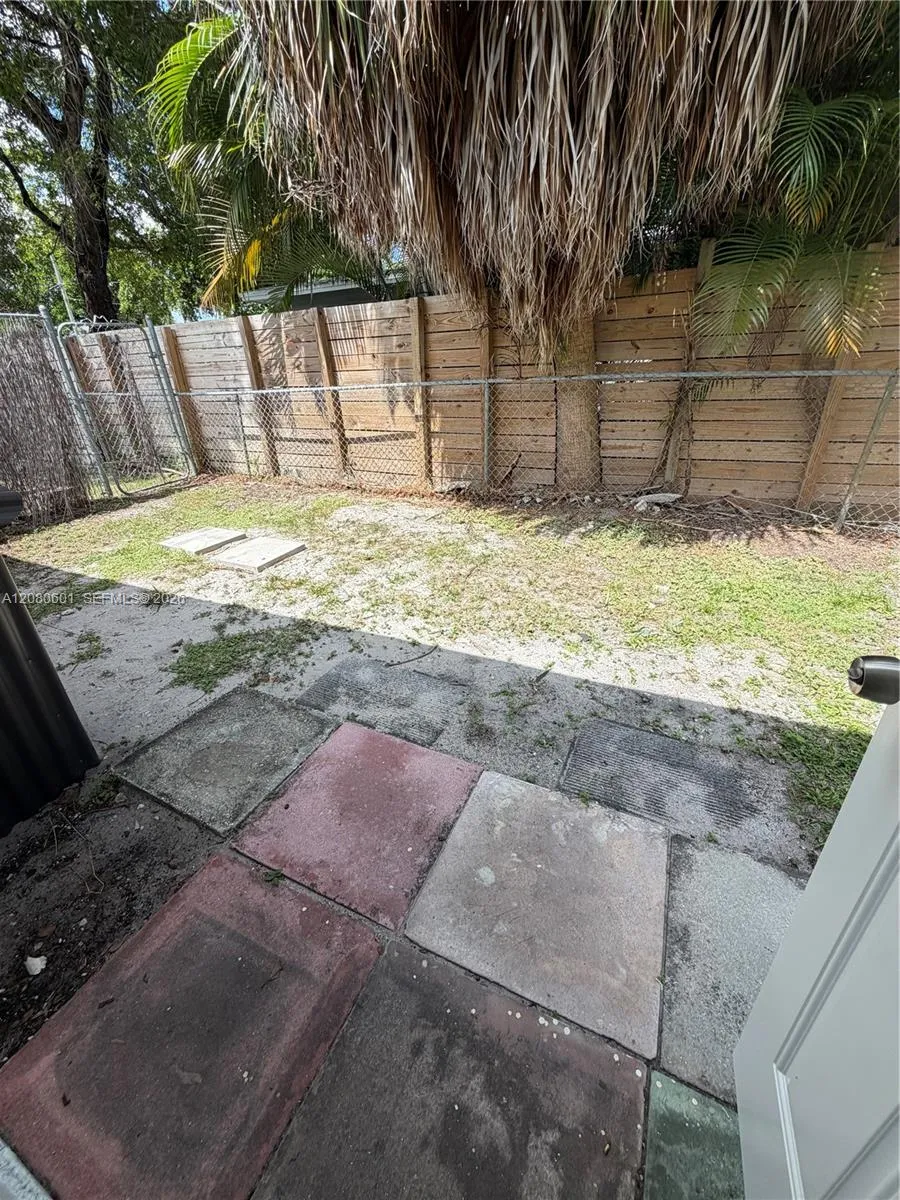 2803 NE 6th Ln #2803 Wilton Manors, FL 33334