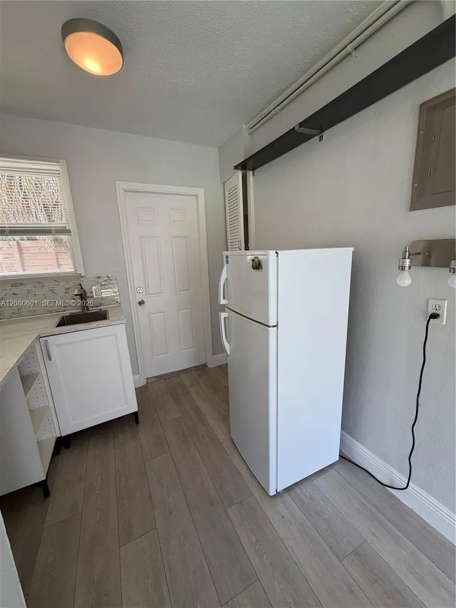 2803 NE 6th Ln #2803 Wilton Manors, FL 33334