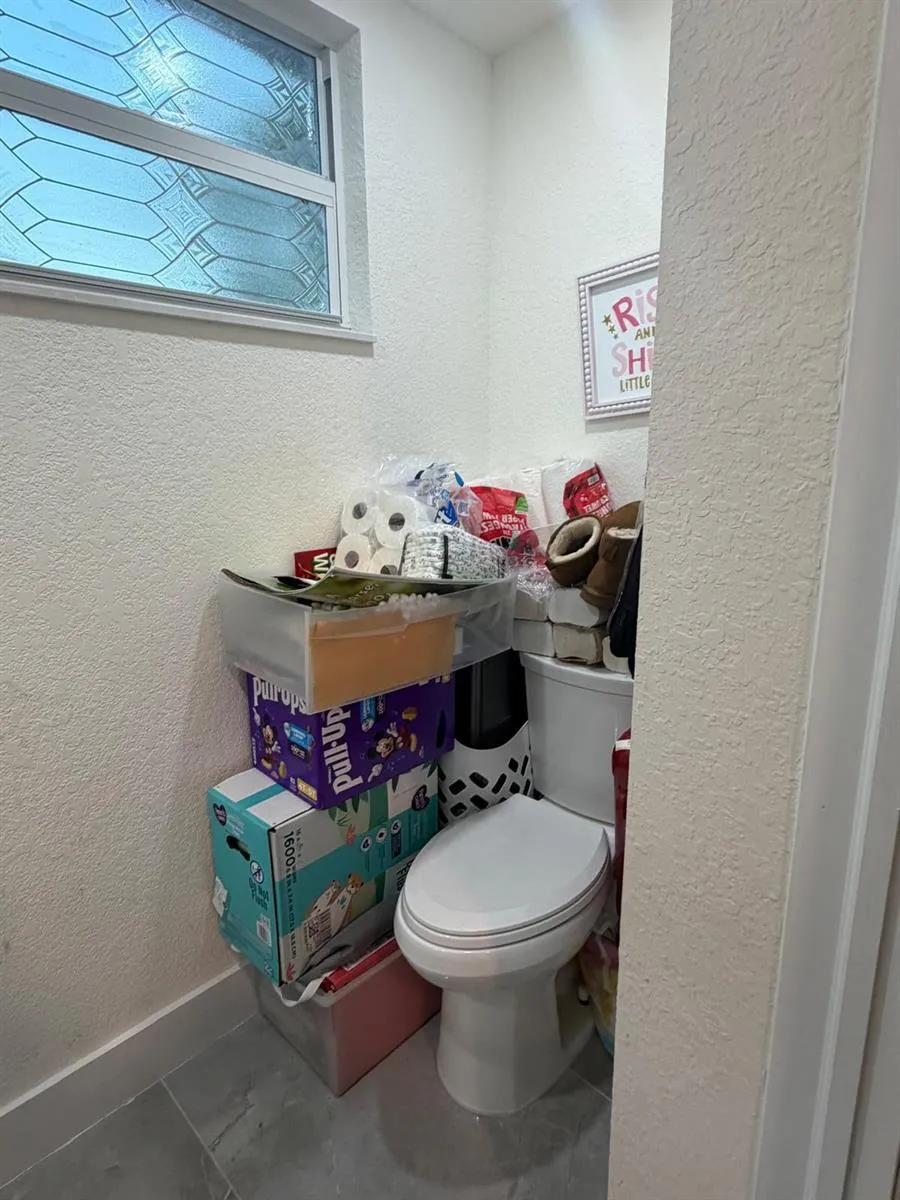 1038 MACY STREET West Palm Beach, FL 33405