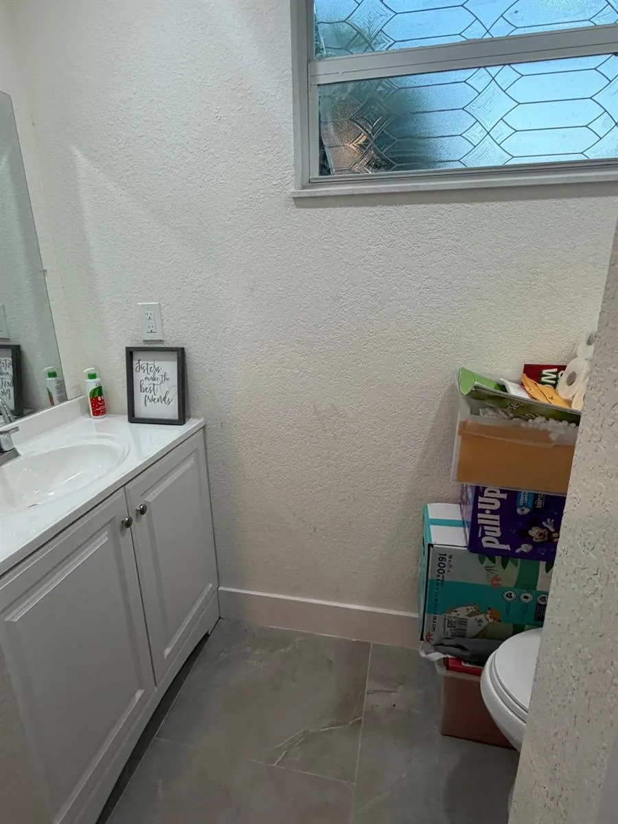 1038 MACY STREET West Palm Beach, FL 33405
