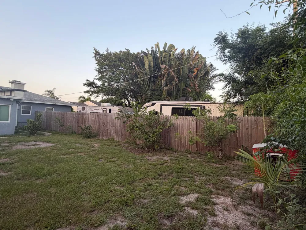 1038 MACY STREET West Palm Beach, FL 33405