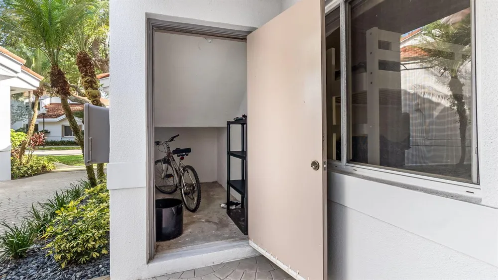 9265 NW 9TH COURT Plantation, FL 33324