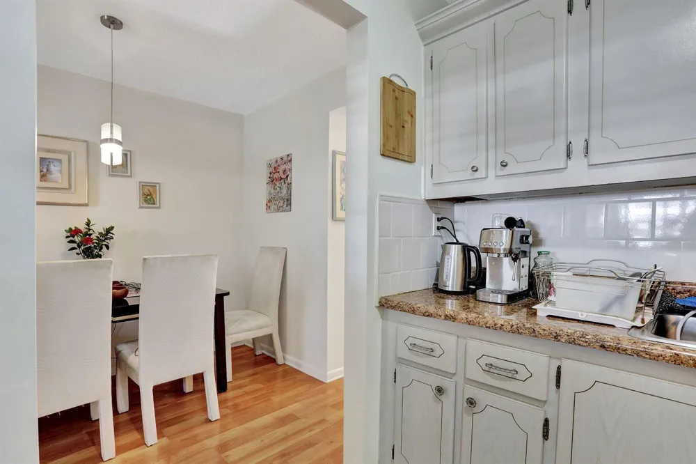 86 LYNDHURST D #86 Deerfield Beach, FL 33442
