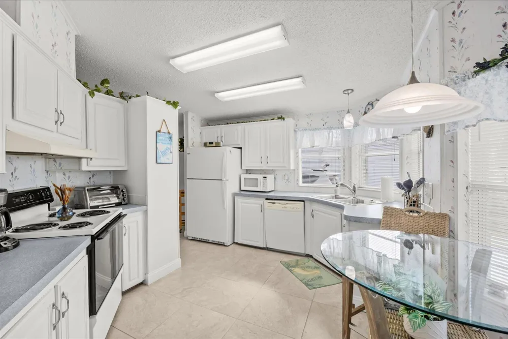3608 Sleepy Hollow Lane Port St. Lucie, FL 34952