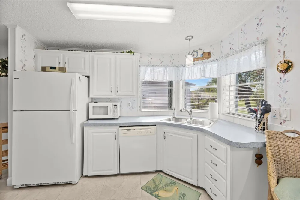 3608 Sleepy Hollow Lane Port St. Lucie, FL 34952