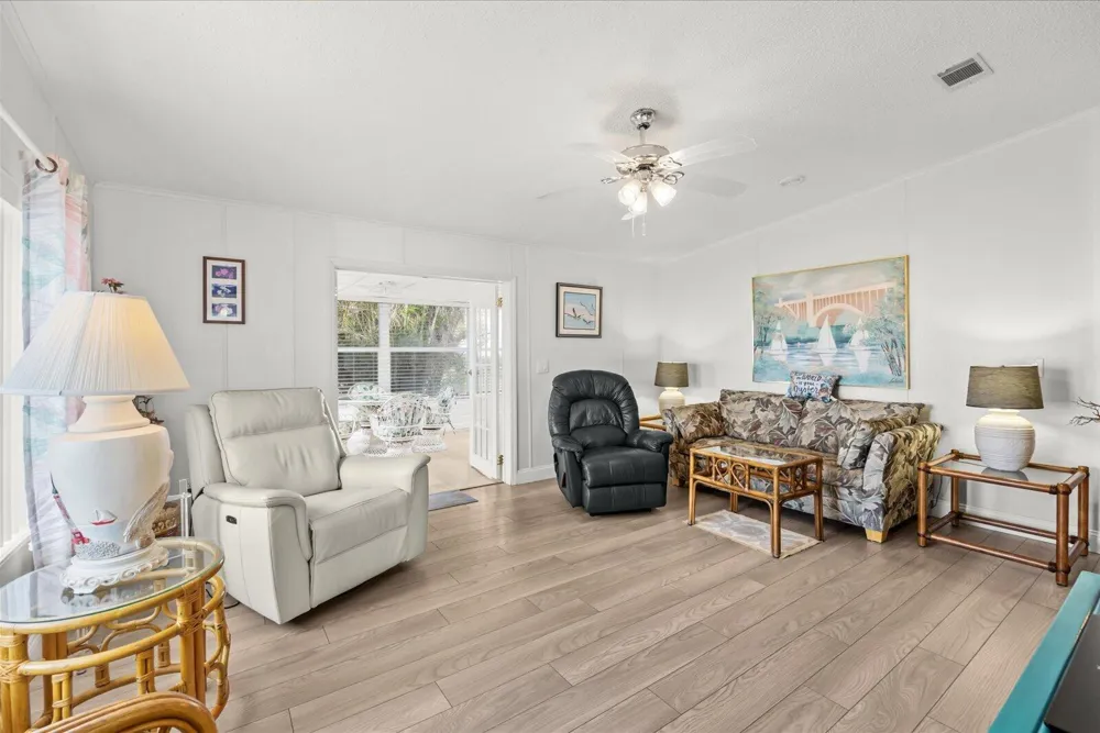 3608 Sleepy Hollow Lane Port St. Lucie, FL 34952