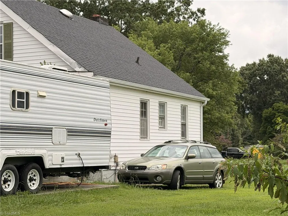 6826 S NC Highway 8 Germanton, NC 27019