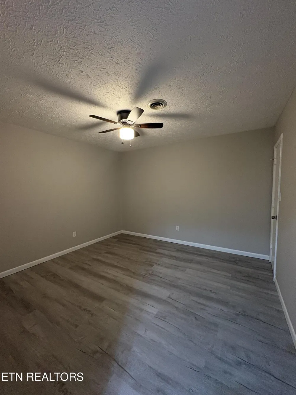 205 Fourth St #A Kingston, TN 37763