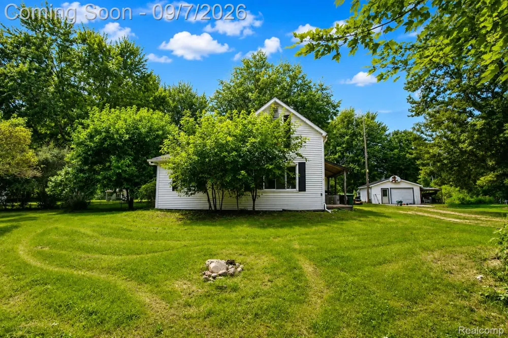 8368 Vassar Road Arbela Township, MI 48746