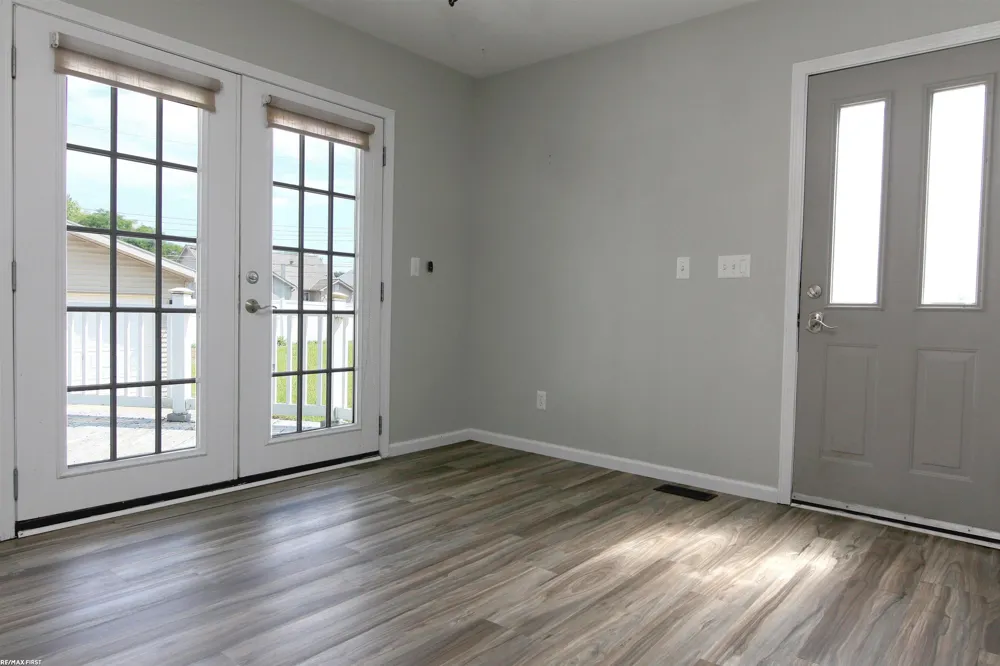 34404 Maynard Street Clinton Charter Township, MI 48035