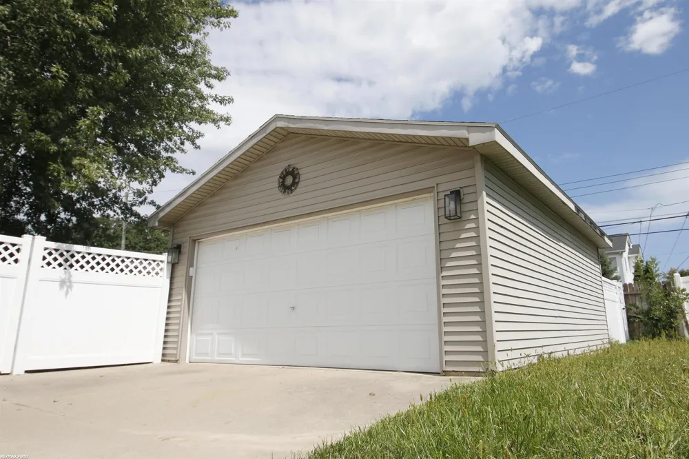 34404 Maynard Street Clinton Charter Township, MI 48035
