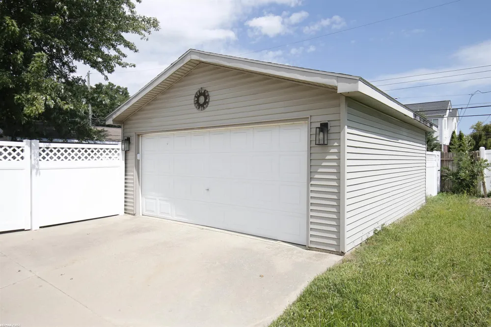 34404 Maynard Street Clinton Charter Township, MI 48035