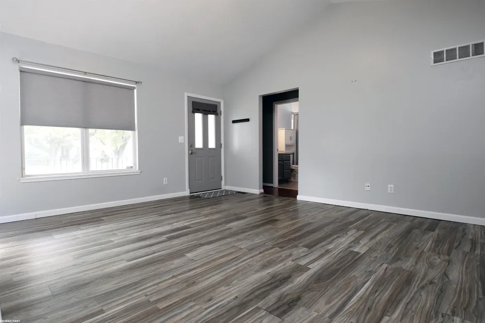 34404 Maynard Street Clinton Charter Township, MI 48035