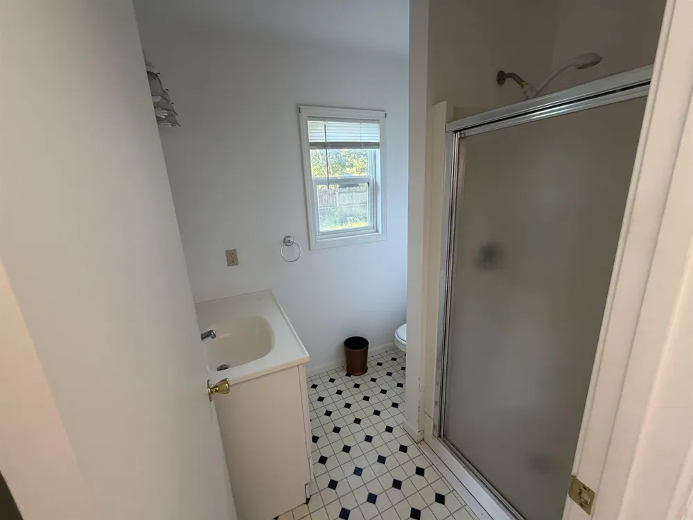 1115 Park Clare City, MI 48617