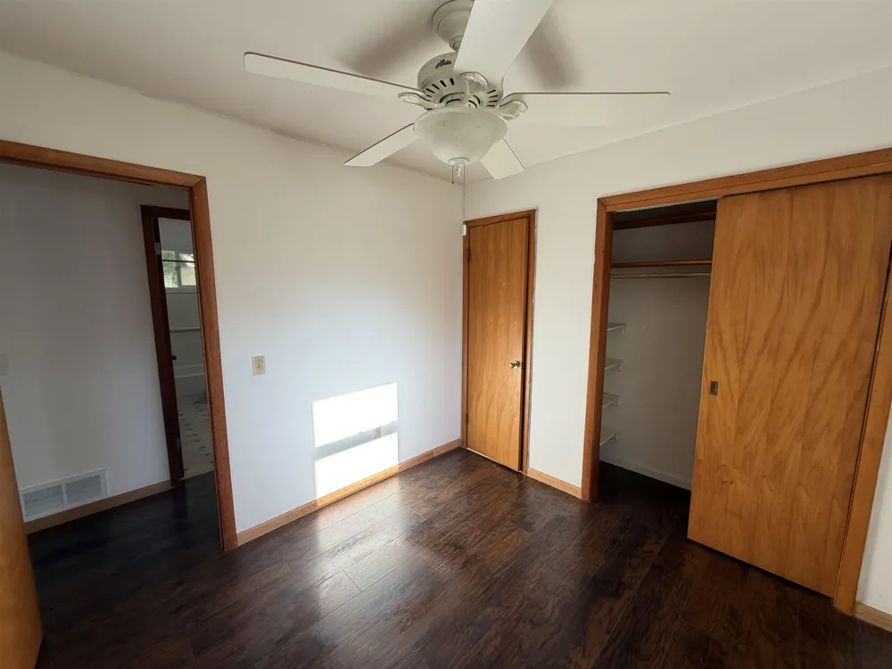 1115 Park Clare City, MI 48617