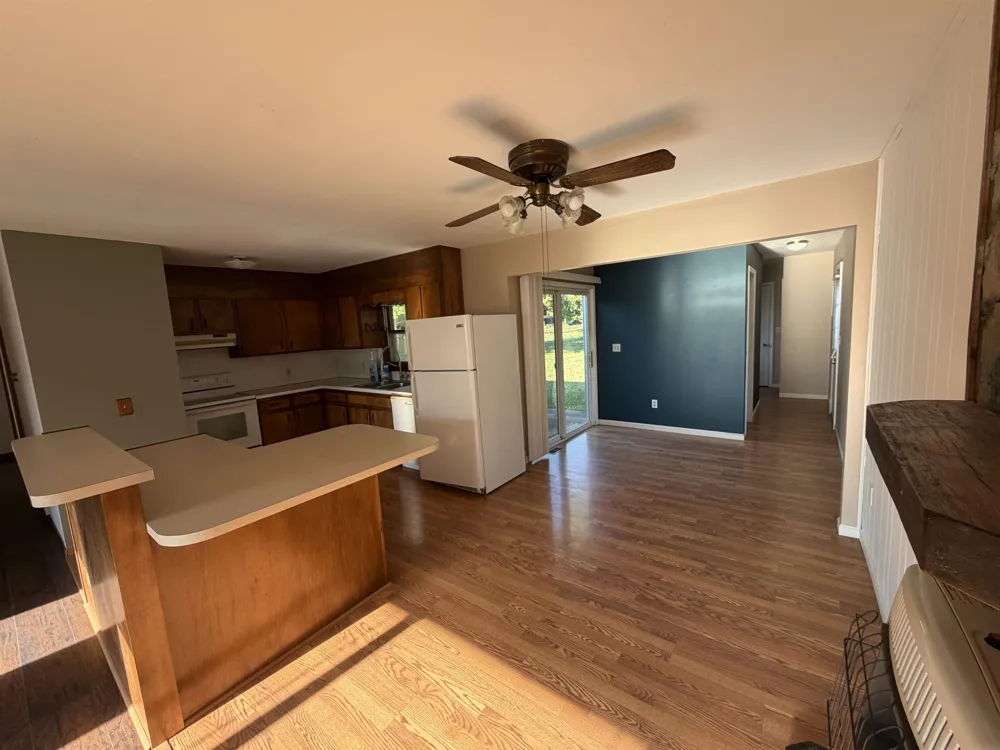 1115 Park Clare City, MI 48617