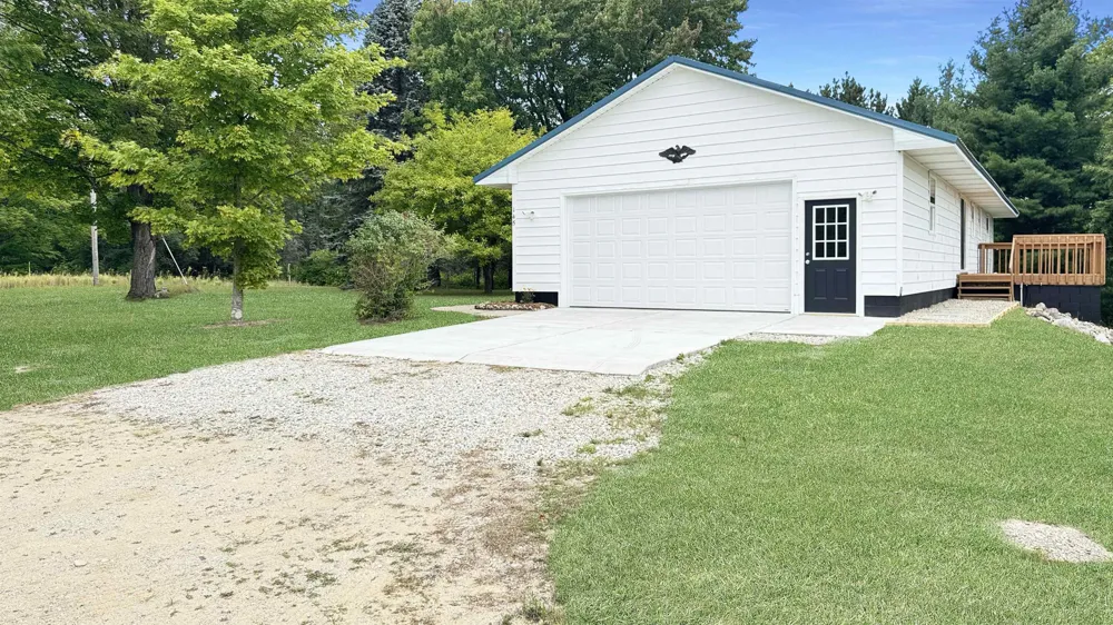 145 S 35 ROAD Selma Township, MI 49601