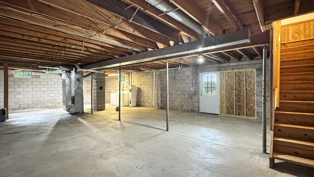 145 S 35 ROAD Selma Township, MI 49601