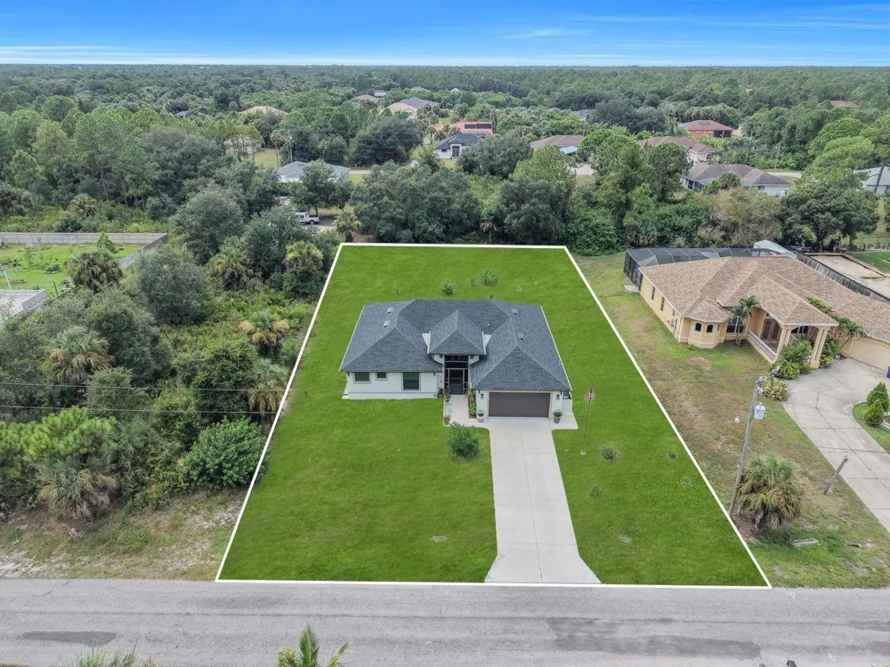 609 CLAYTON AVENUE Lehigh Acres, FL 33972