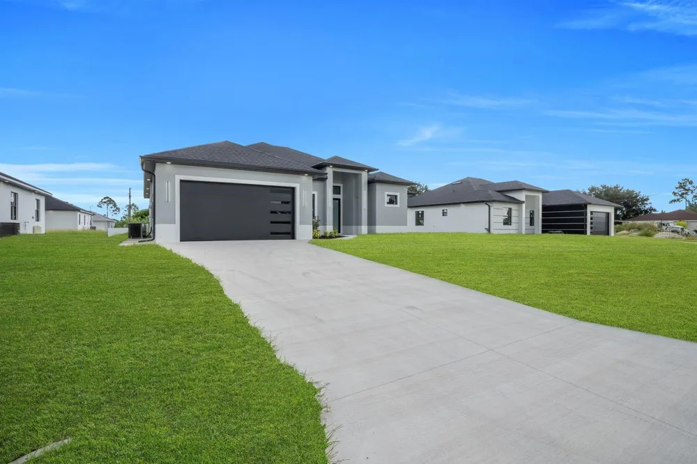 3616 6TH STREET SW Lehigh Acres, FL 33976