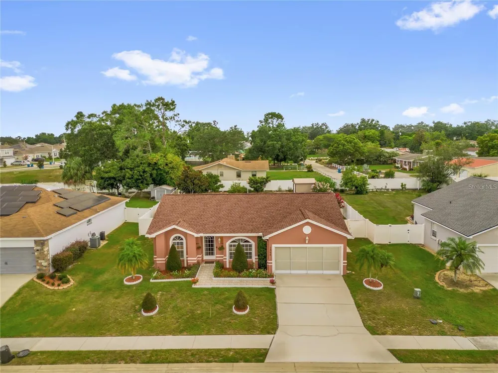 1366 MERRIMACK PLACE Davenport, FL 33837
