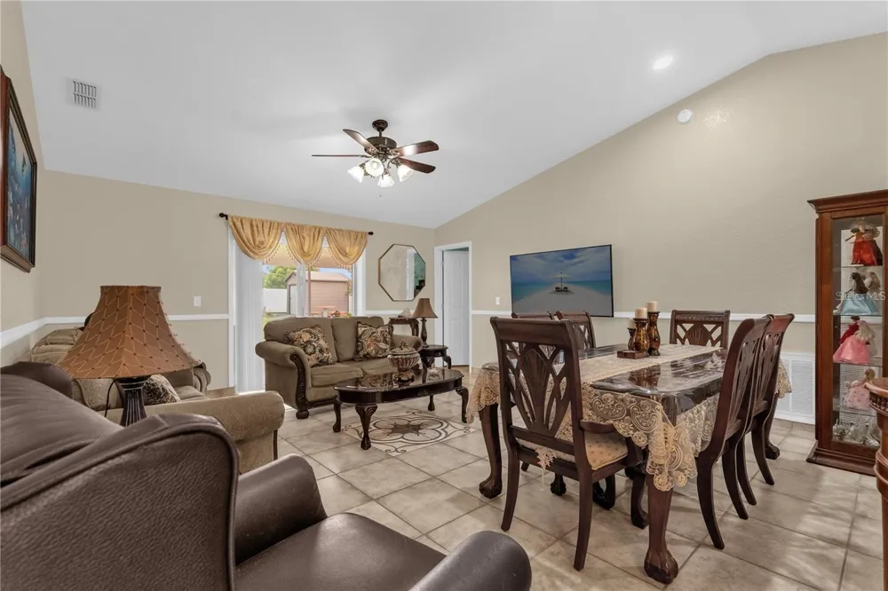 1366 MERRIMACK PLACE Davenport, FL 33837