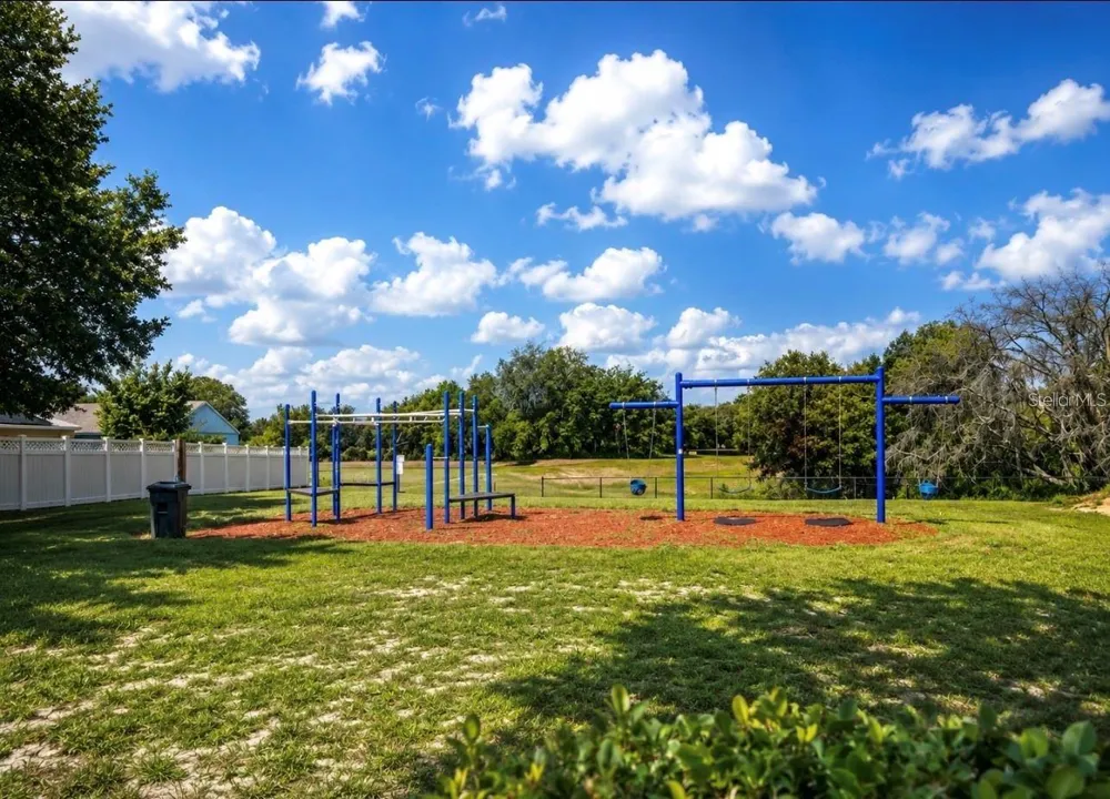 1366 MERRIMACK PLACE Davenport, FL 33837