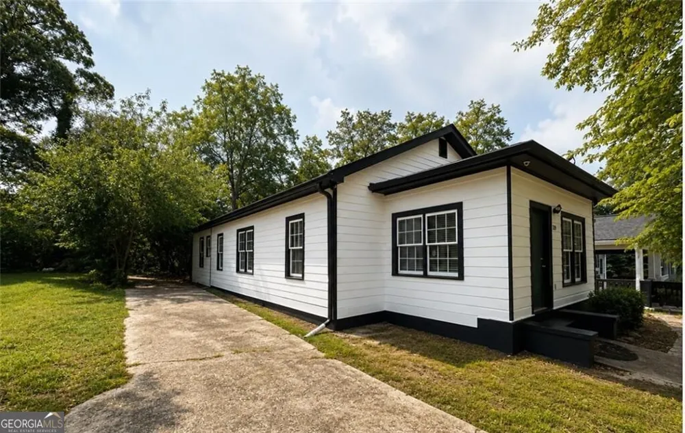 119 Ozone ST SW Atlanta, GA 30314