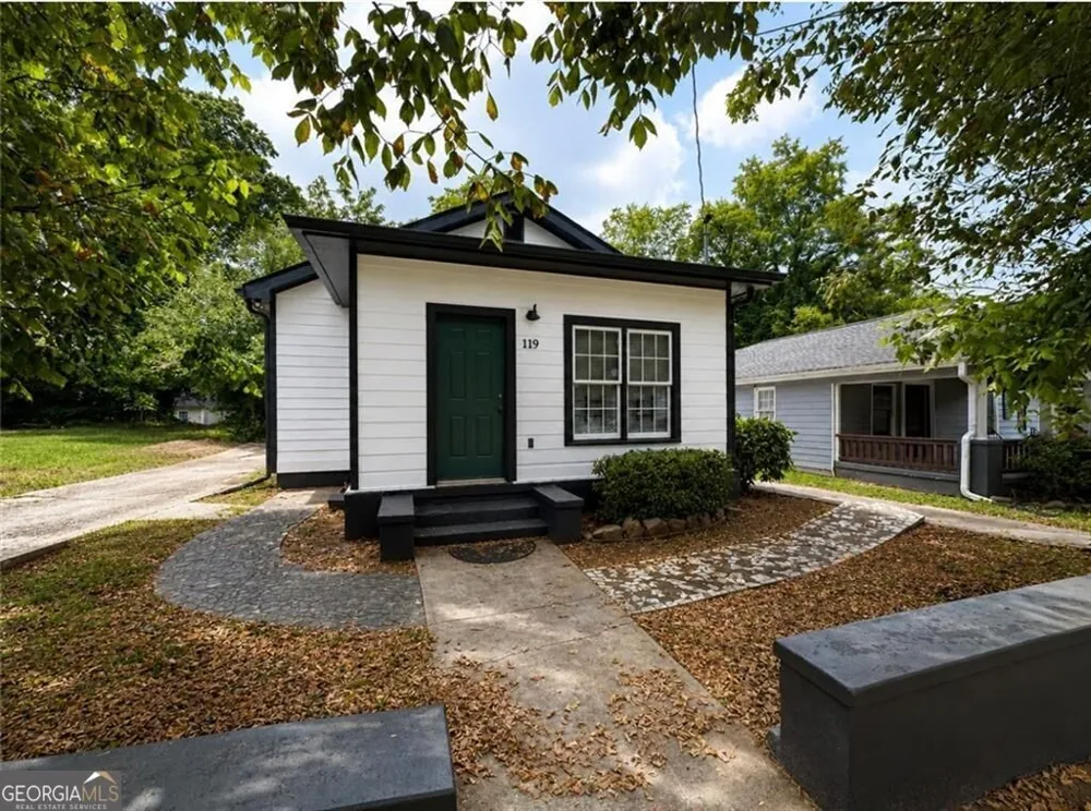 119 Ozone ST SW Atlanta, GA 30314